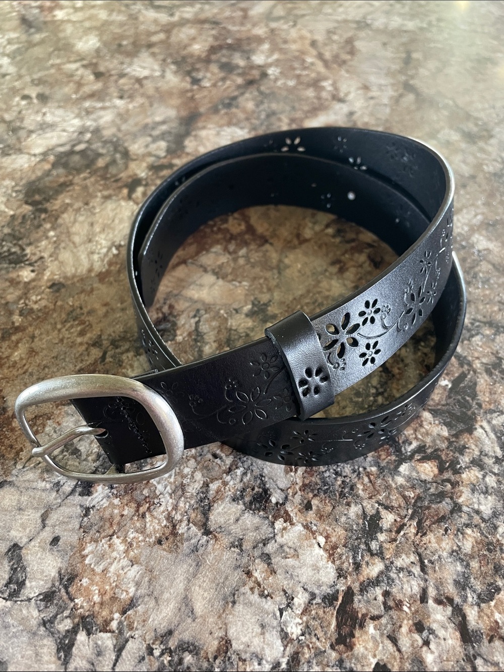 Black Floral Cutout Leather Accent Belt Minimalist Silver Buckle Women's M Boho